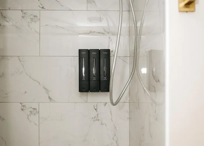 Apartment 2br Traveler's Favorite • Modern And Clean *